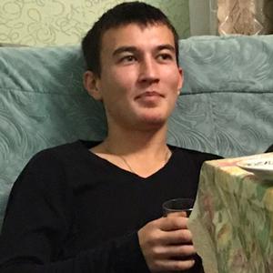 Антон, 25 лет, Тюмень