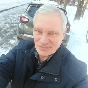 Андрей, 65 лет, Москва