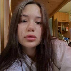 Девушки в Оренбурге: Анастасия, 23 - ищет парня из Оренбурга