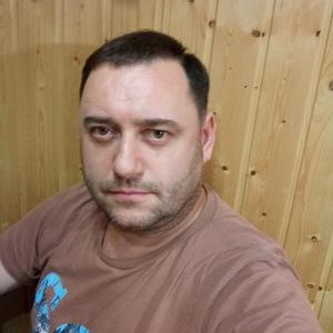 Парни в Твери: Андрей, 51 - ищет девушку из Твери