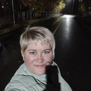 Юля, 41 год, Пермь