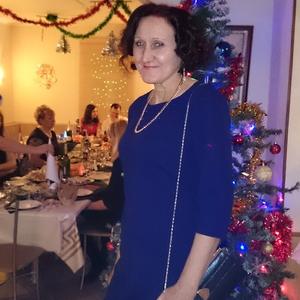 Ирина, 63 года, Волхов
