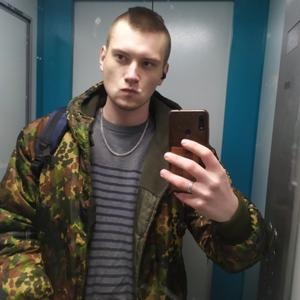 Влад, 22 года, Екатеринбург