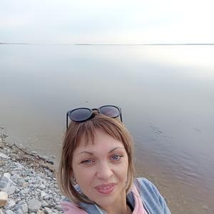 Девушки в Улан-Удэ: Елизавета, 41 - ищет парня из Улан-Удэ