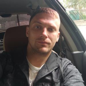 Анатолий, 32 года, Кызыл
