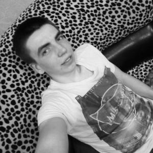 Парни в Рубцовске: Anton Korshunov, 22 - ищет девушку из Рубцовска