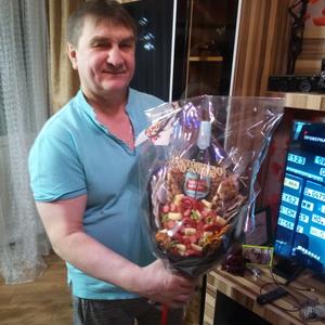 Андрей, 64 года, Архангельск