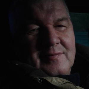 Парни в Челябинске: Андрей, 62 - ищет девушку из Челябинска