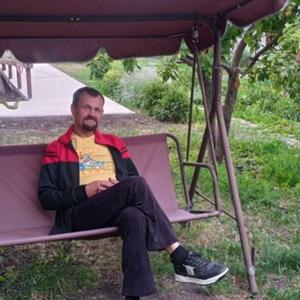 Парни в Нижнекамске: Павел Шляхтин, 55 - ищет девушку из Нижнекамска
