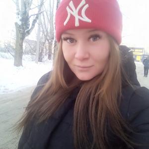 Оля, 33 года, Екатеринбург