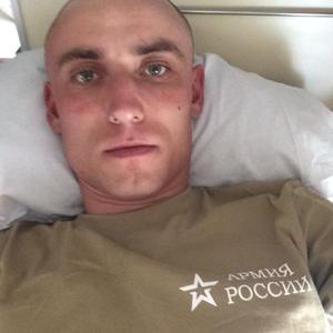 Евгений, 29 лет, Белогорск