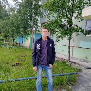 Парни в Ноябрьске: Валерий, 41 - ищет девушку из Ноябрьска