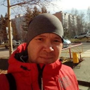 Парни в Ерофей Павлович: Руслан, 38 - ищет девушку из Ерофей Павлович