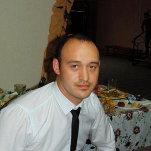Михаил, 36 лет, Прохладный