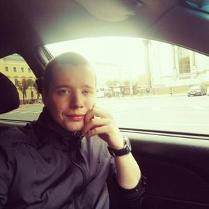 Андрей, 39 лет, Северодвинск