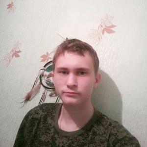 Виктор, 20 лет, Шарыпово