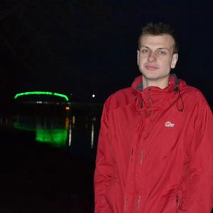 Парни в Миорах: Евгений, 26 - ищет девушку из Миор