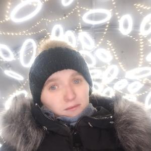 Девушки в Новосибирске: Анастасия, 27 - ищет парня из Новосибирска