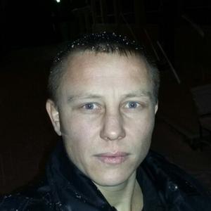 Парни в Мурманске: Артём, 37 - ищет девушку из Мурманска