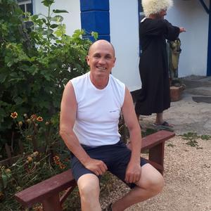 Сергей, 58 лет, Мирный