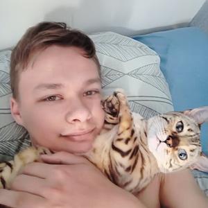 Фёдор, 22 года, Санкт-Петербург