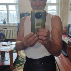 Александр, 61 год, Санкт-Петербург
