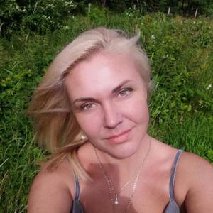 Екатерина, 42 года, Петрозаводск