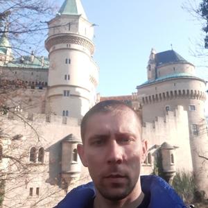 Миша, 40 лет, Bratislava