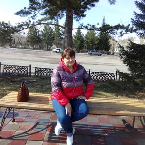Девушки в Сорске: Ирина, 50 - ищет парня из Сорска