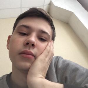 Сергей, 22 года, Каменск-Уральский