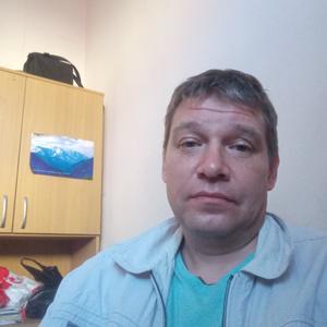 Парни в Хабаровске (Хабаровский край): Дмитрий, 45 - ищет девушку из Хабаровска (Хабаровский край)