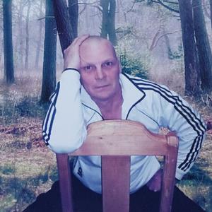 Павел, 53 года, Луганское