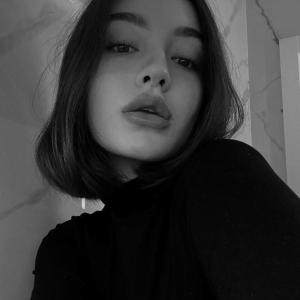 Крролина, 22 года, Москва