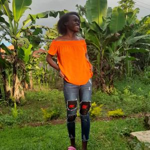 Девушки в Кампала: Vickie, 23 - ищет парня из Кампала