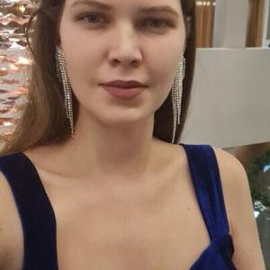 Девушки в Ульяновске: Ксения, 25 - ищет парня из Ульяновска