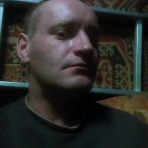 Парни в Верхняя Пышме: Владимир Козлов, 45 - ищет девушку из Верхняя Пышмы