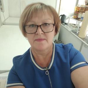 Елена, 59 лет, Киров