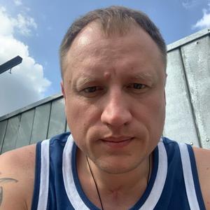 Парни в Бердске: Алексей, 42 - ищет девушку из Бердска