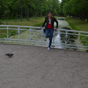 Девушки в Санкт-Петербурге: Алина, 39 - ищет парня из Санкт-Петербурга
