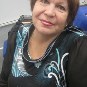 Валентина, 71 год, Самара