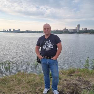 Парни в Омске: Максим, 54 - ищет девушку из Омска