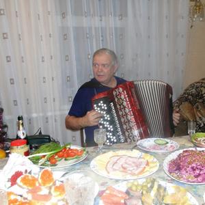 Валерий, 74 года, Красноярск