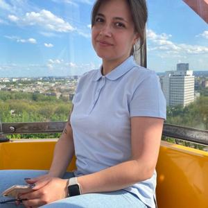 Девушки в Харькове: Женя, 32 - ищет парня из Харькова