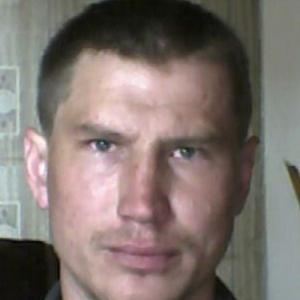 Алексей, 44 года, Белозерск