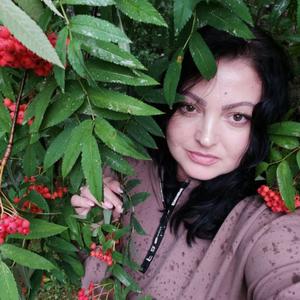 Екатерина, 39 лет, Нижневартовск