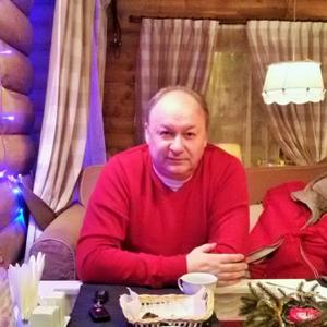 Парни в Люберцах: Олег, 57 - ищет девушку из Люберец