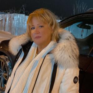 Нина, 64 года, Барнаул