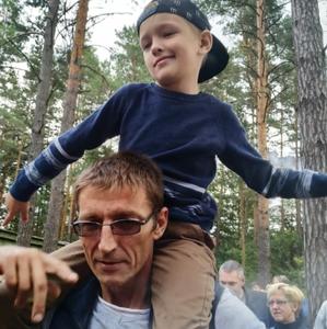 Максим, 46 лет, Брянск