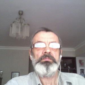 Юрий, 67 лет, Махачкала