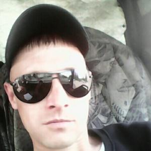 Парни в Новокузнецке: Artem, 34 - ищет девушку из Новокузнецка